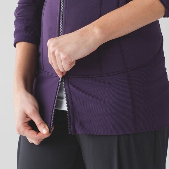 Lululemon Daily Practice Jacket Deep Zinfandel- Size 4 - Picture 7 of 15